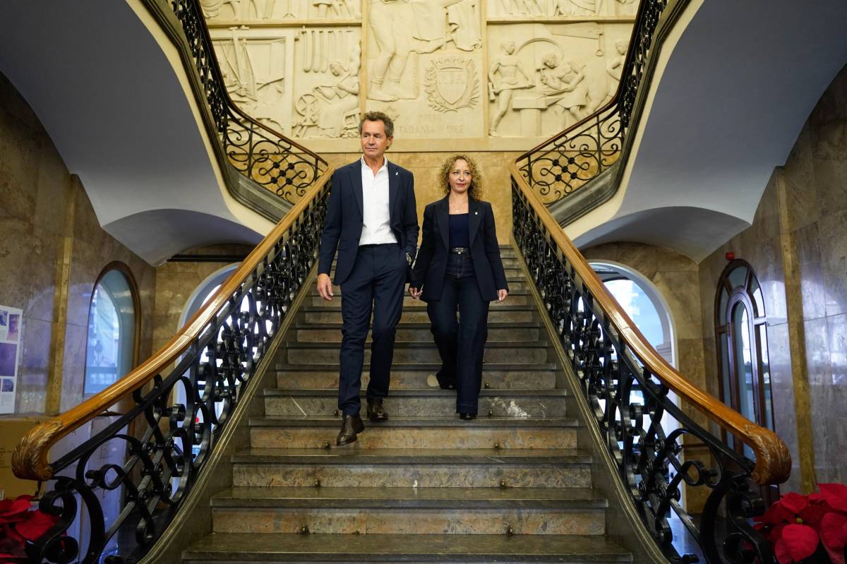 Lluís Matas i Katia Botta acaten Junts i surten del govern de Sabadell: 