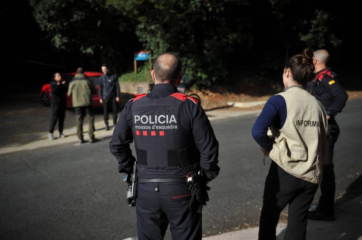Tots els accessos habituals del Parc Natural de Sant Llorenç del Munt i l'Obac han estat tallats - Alberto Tallón