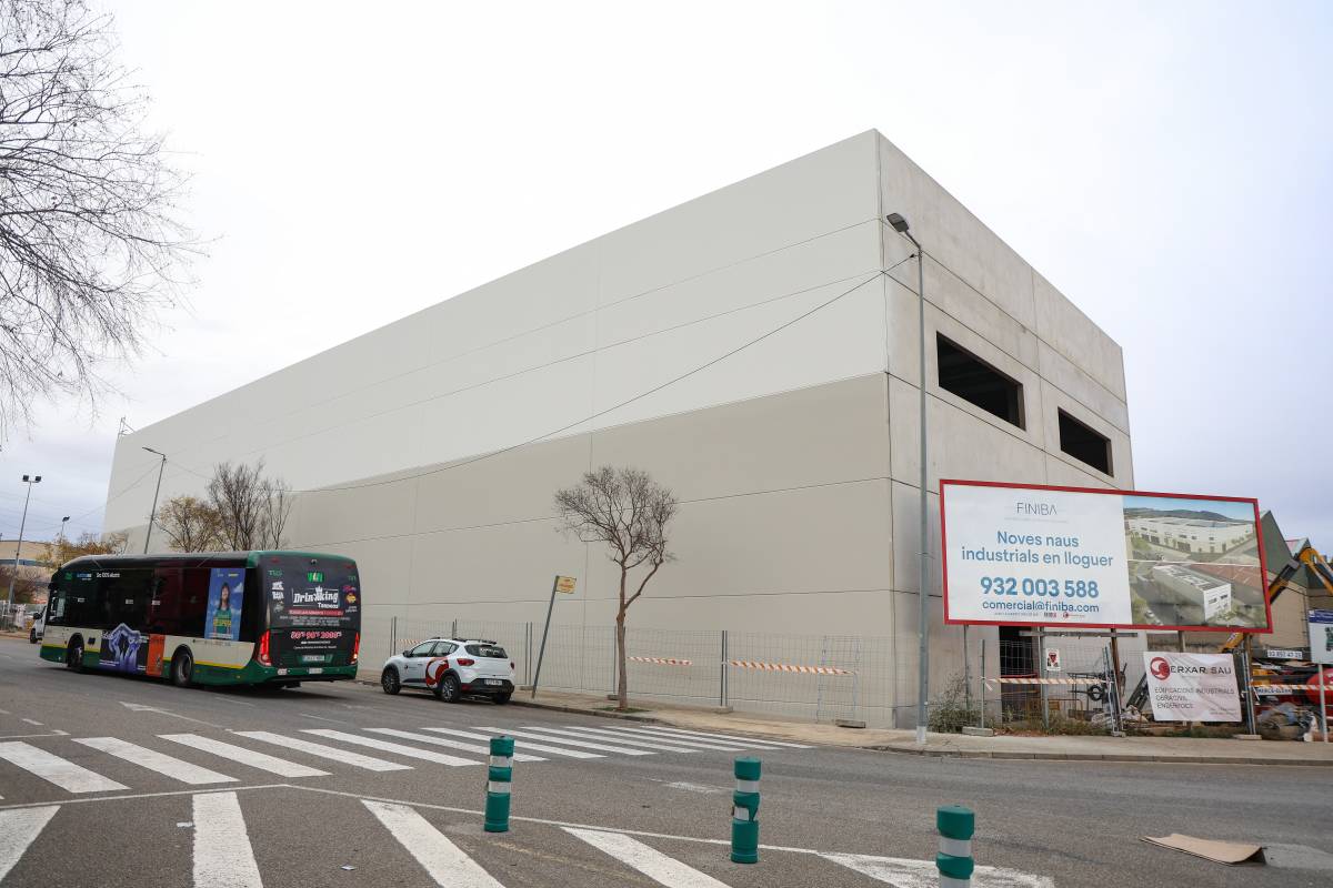 Cinc noves naus industrials a Can Roqueta