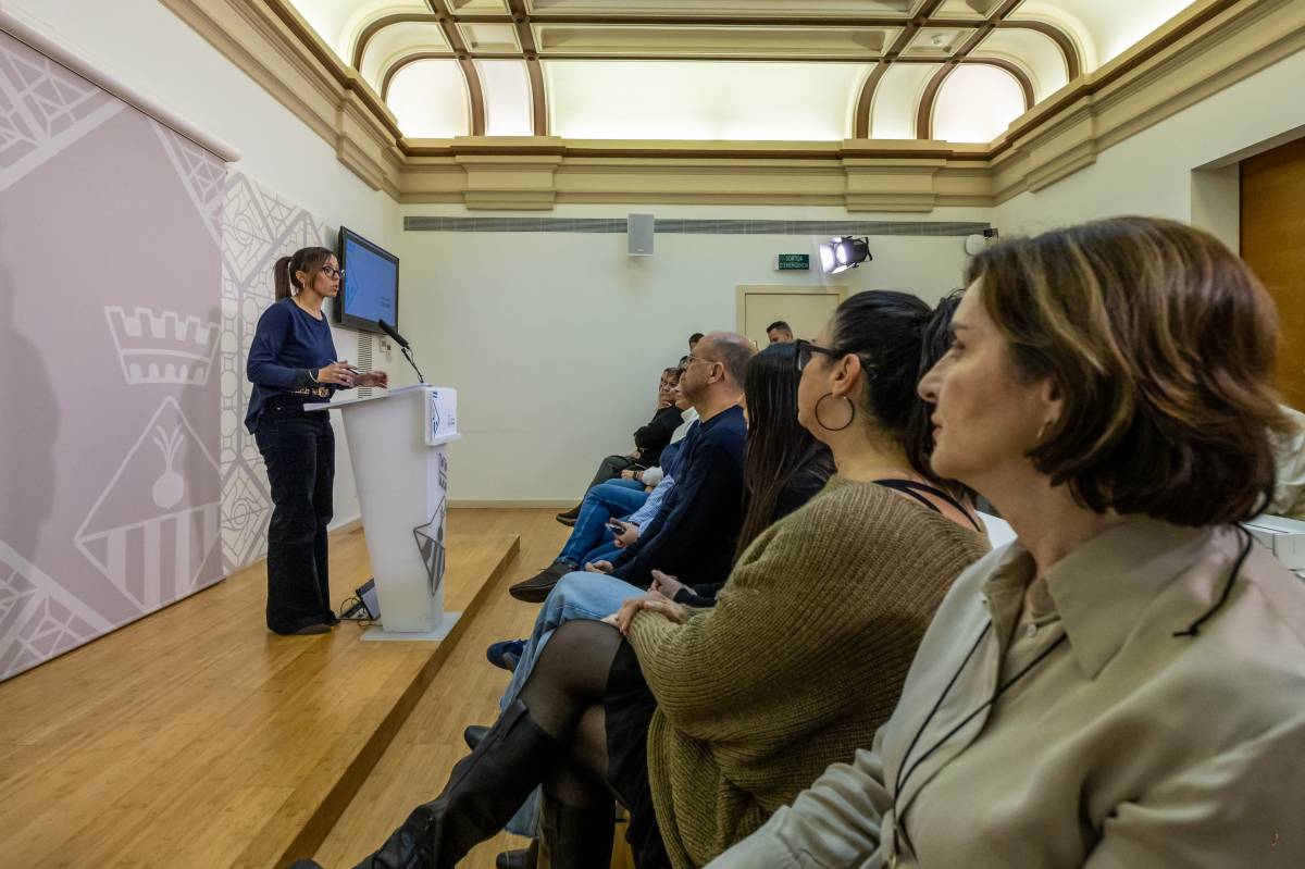 Farrés refà el govern després de la sortida de Junts: "Mantindrem els pactes que vam fer"