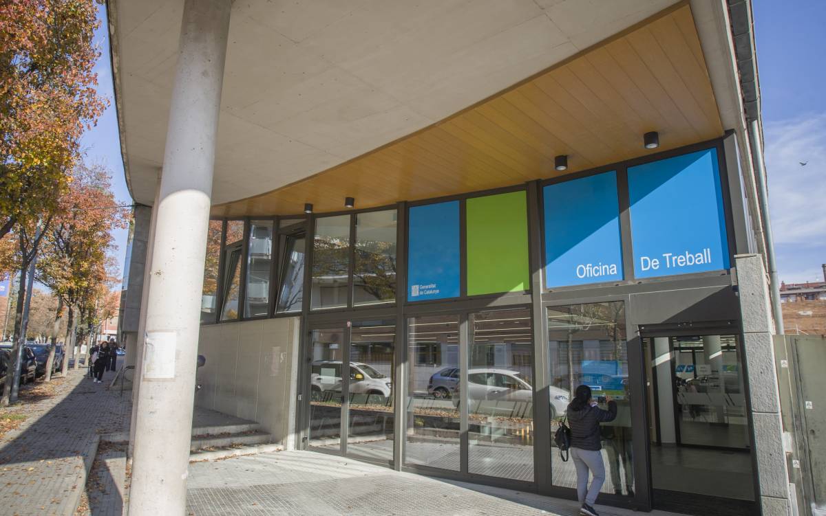 El descens de la desocupació juvenil marca el retrocés de l’atur al novembre a Terrassa