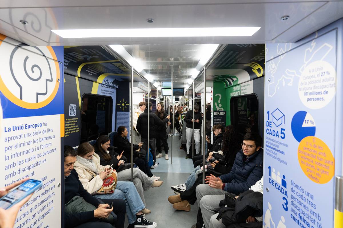 La tercera edició del Vagó de la Ciència d`FGC i la UAB