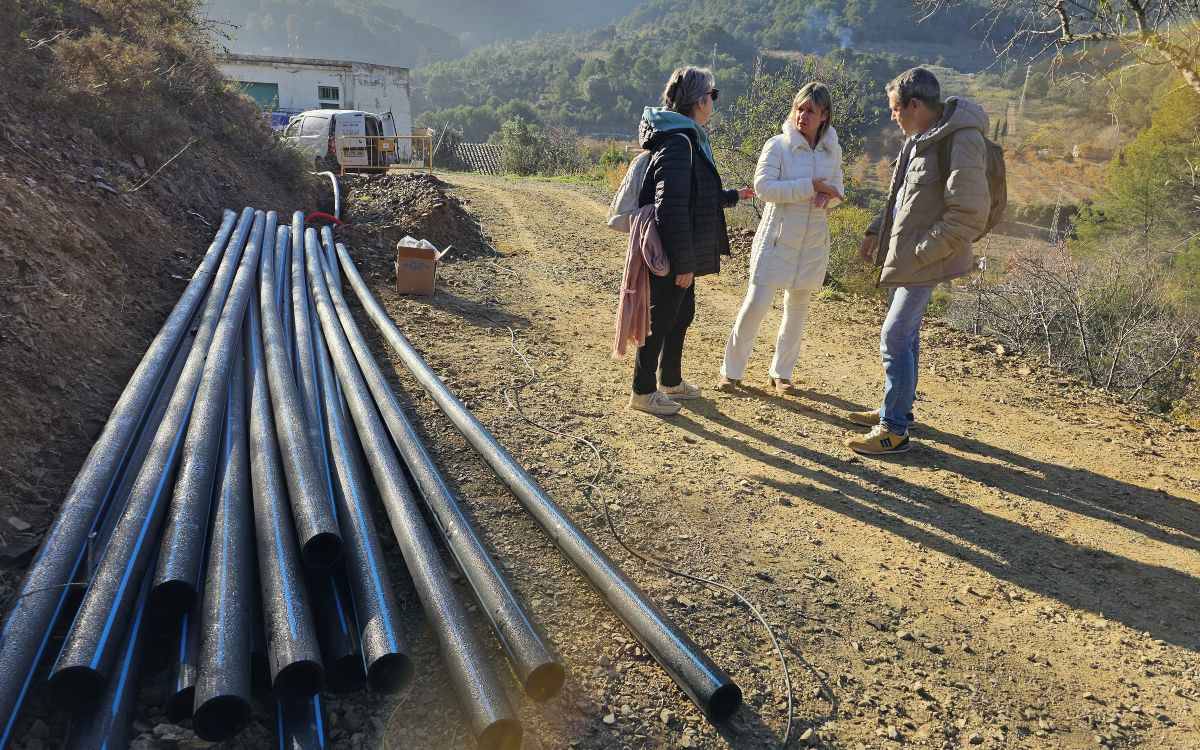 Riudecols construeix una canonada per millorar l’abastiment d’aigua potable