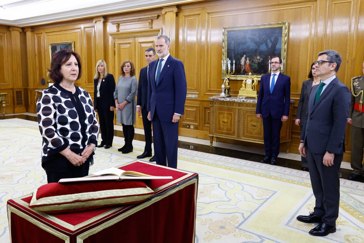 Teresa Peramato promet davant del rei el càrrec de fiscal general de l'Estat