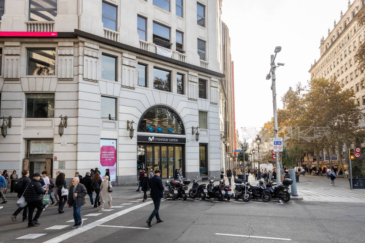 Embolic per un edifici al centre de Barcelona: les acusacions de «pelotazo» frenen els plans de Collboni