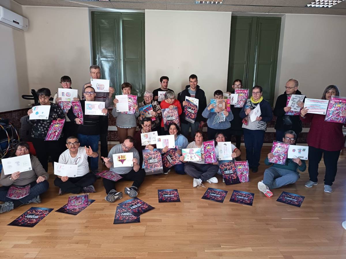 La Penya Barcelonista ha entregat els Premis del «Concurs de Dibuix els Colors del Barça»