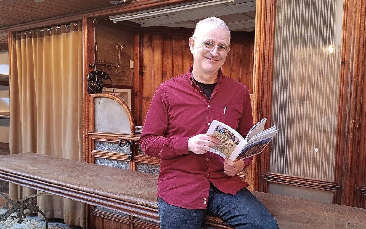 Presenten un nou llibre sobre la icònica Casa Navàs de Reus
