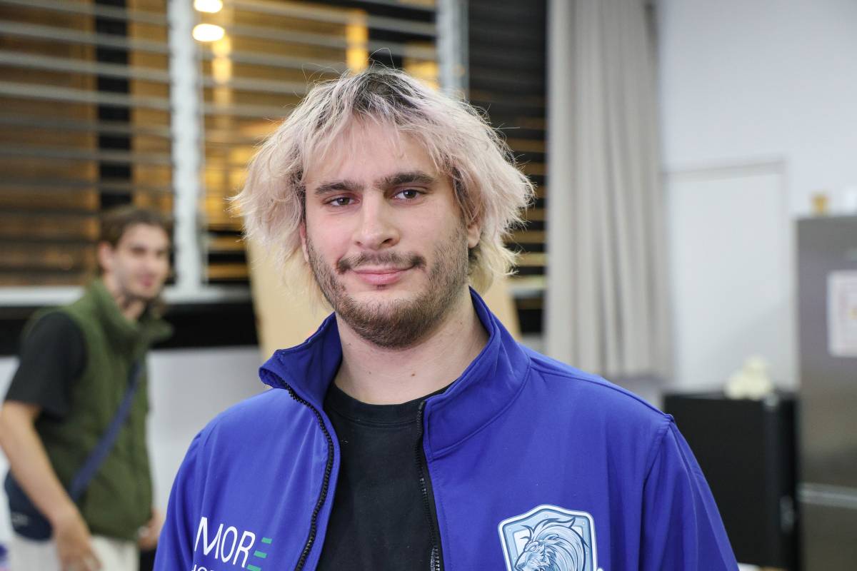 24 hores d`Innovació a l`Escola Industrial de Sabadell - Víctor Castillo 24 hores d`Innovació a l`Escola Industrial de Sabadell