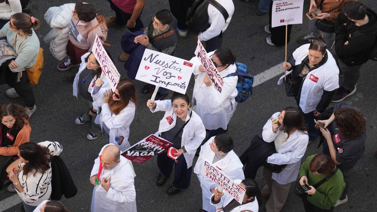 El futur dels metges a Catalunya: tres dubtes d'un maldecap permanent