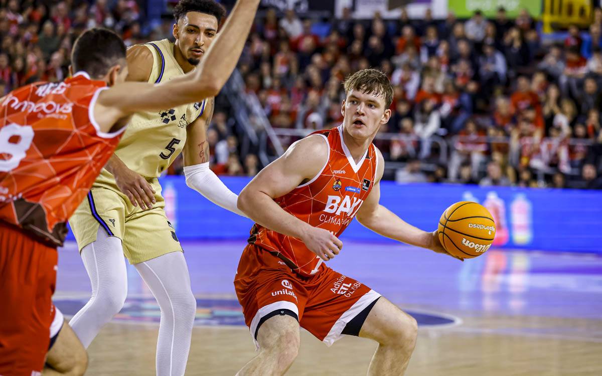 El Baxi Manresa cau en un partit en què anat sempre a remolc (62-89)