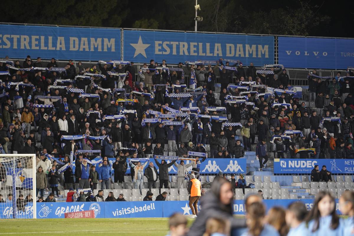 'Mala pell arlequinada': el clam del Centre d'Esports a la ciutat de Sabadell