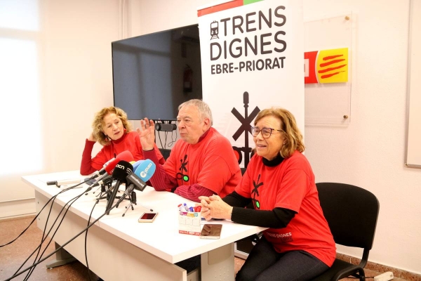 Trens Dignes tallarà dissabte la rotonda d'accés a l'AP7 a l'Aldea per exigir millores a les Terres de l'Ebre