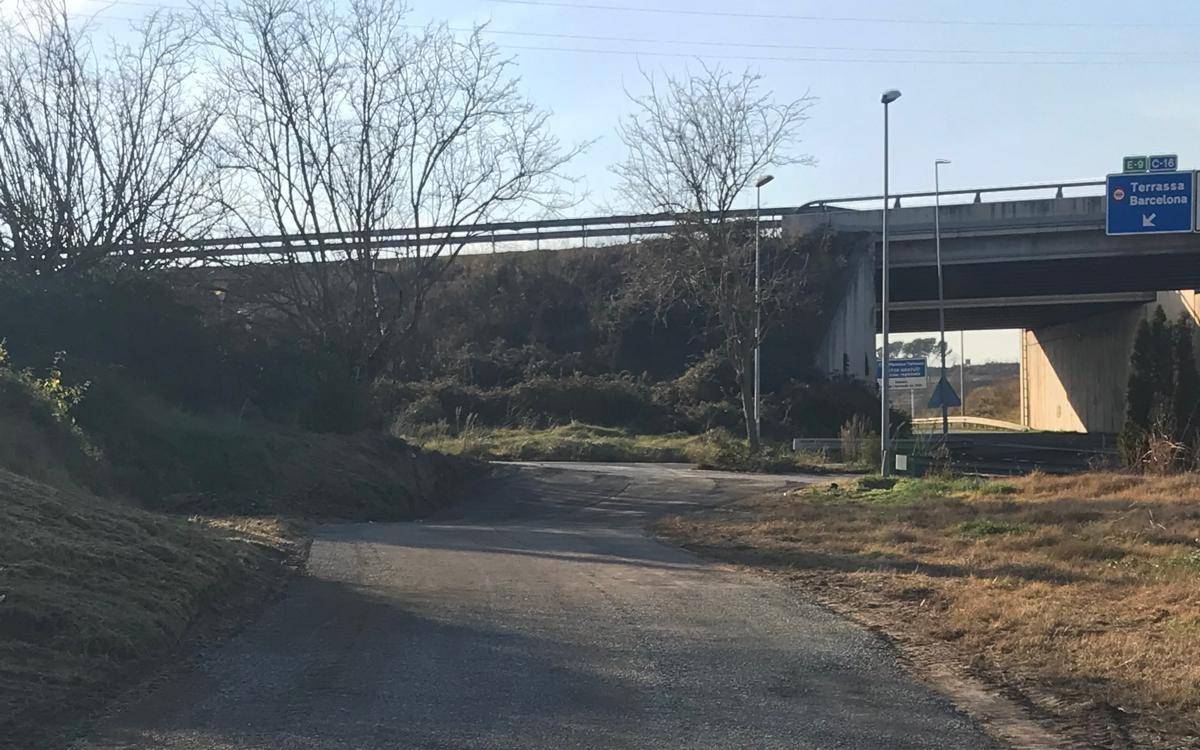 Sant Fruitós recupera un antic camí rural i millora la connexió amb Torroella de Baix