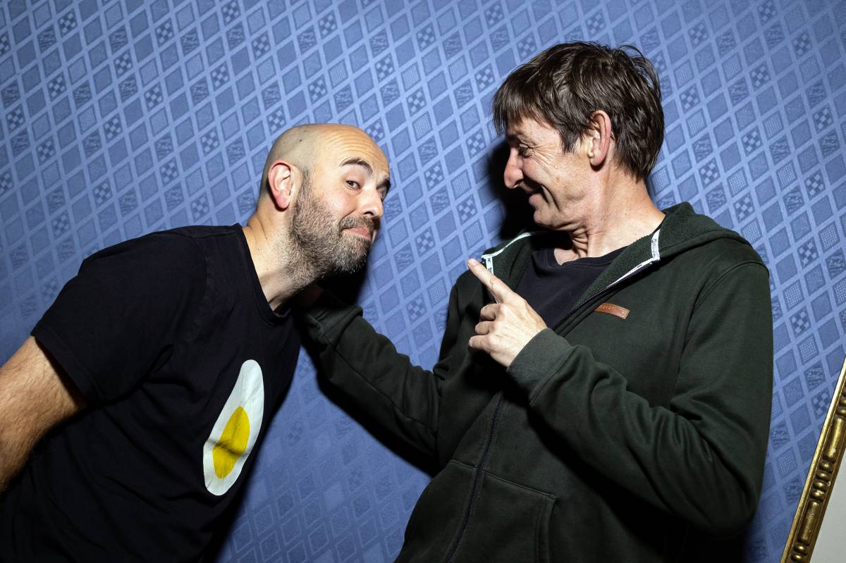 «Som uns pallassos fent l'idiota, que és el que sabem fer»