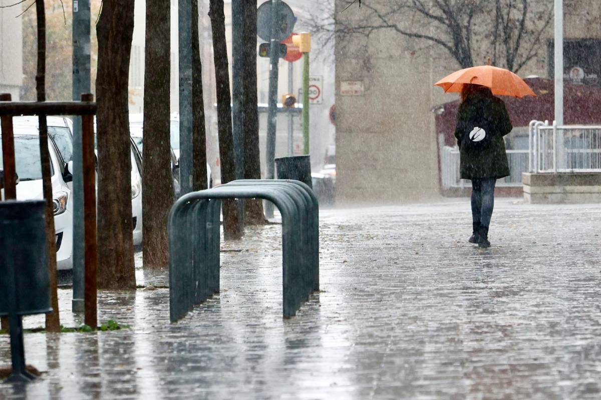 L`aiguat d`aquest dimarts a Sabadell - Juanma Peláez L`aiguat d`aquest dimarts a Sabadell