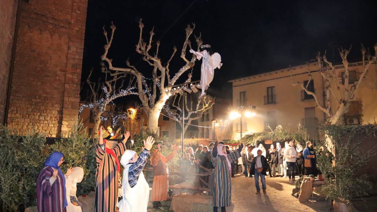 Àngel del Pessebre Vivent de Breda. - Dones de Breda Àngel del Pessebre Vivent de Breda.