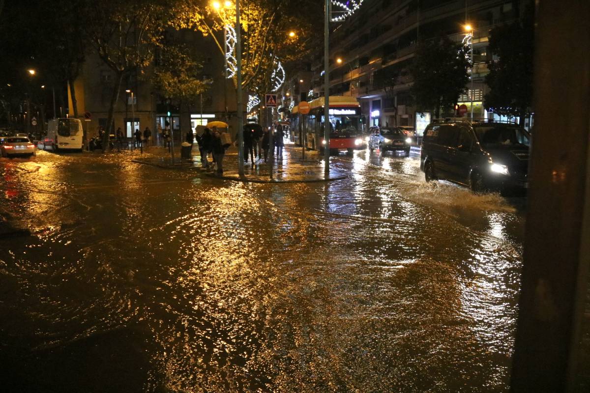 Alerta per les pluges: més de cent litres per metre quadrat al Barcelonès