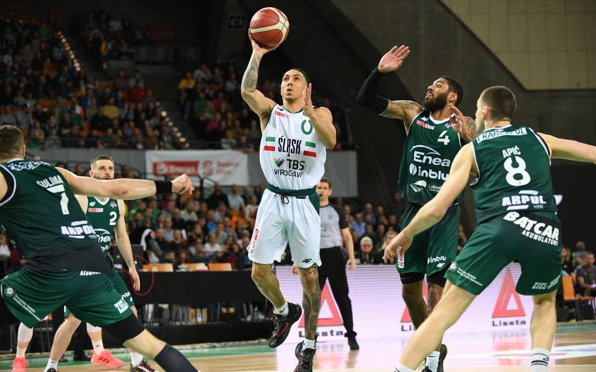 El Baxi Manresa comença la seva reconstrucció a Wroclaw