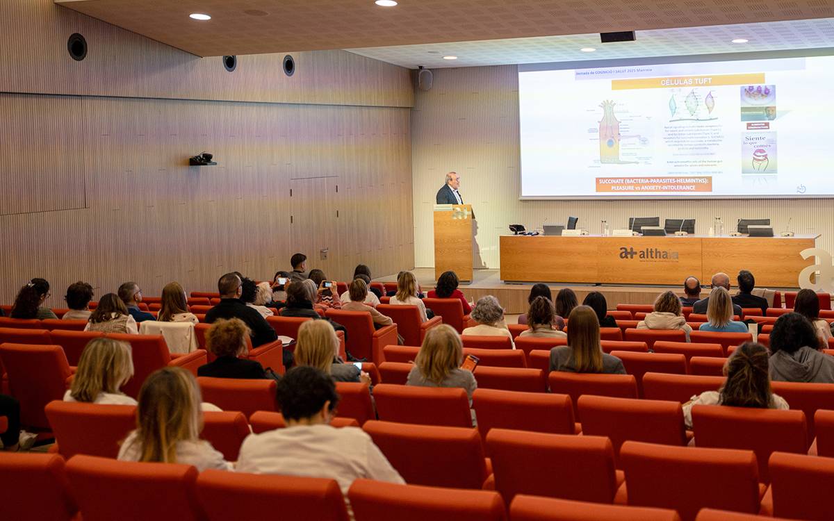 Althaia reuneix un centenar de professionals en una jornada sobre cognició i salut