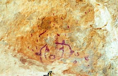 Delimitat l’entorn de protecció del jaciment del Roc del Rumbau de Peramola