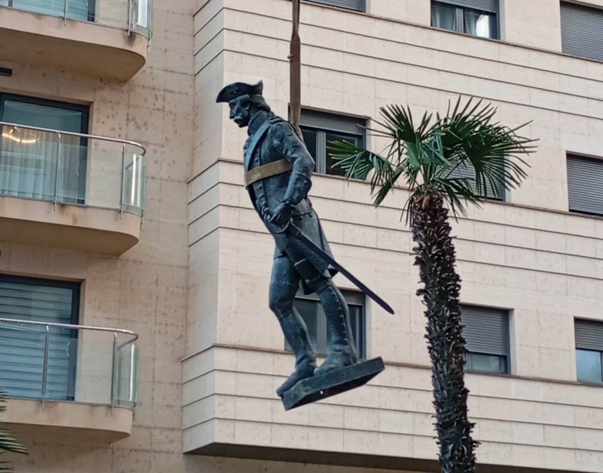 L'estàtua de Gaspar de Portolà torna de l'«exili»