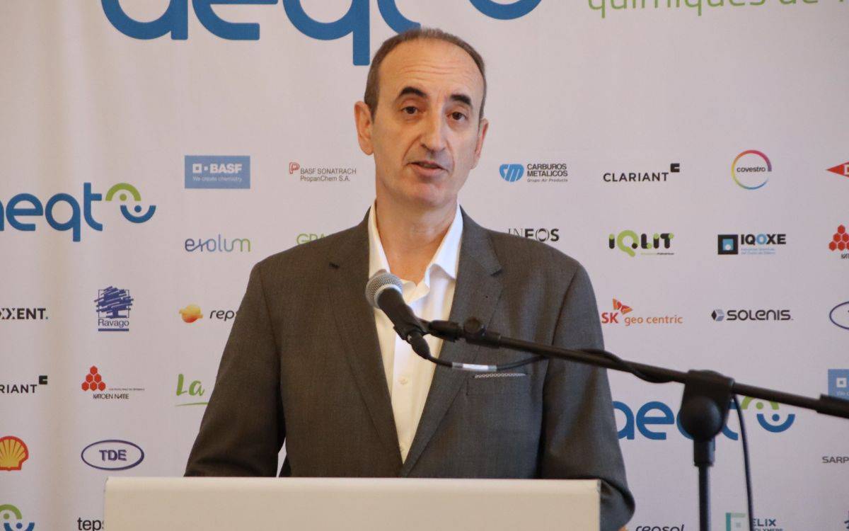 L'AEQT reclama «urgència» al Govern per enllestir el pla de competitivitat del polígon petroquímic de Tarragona