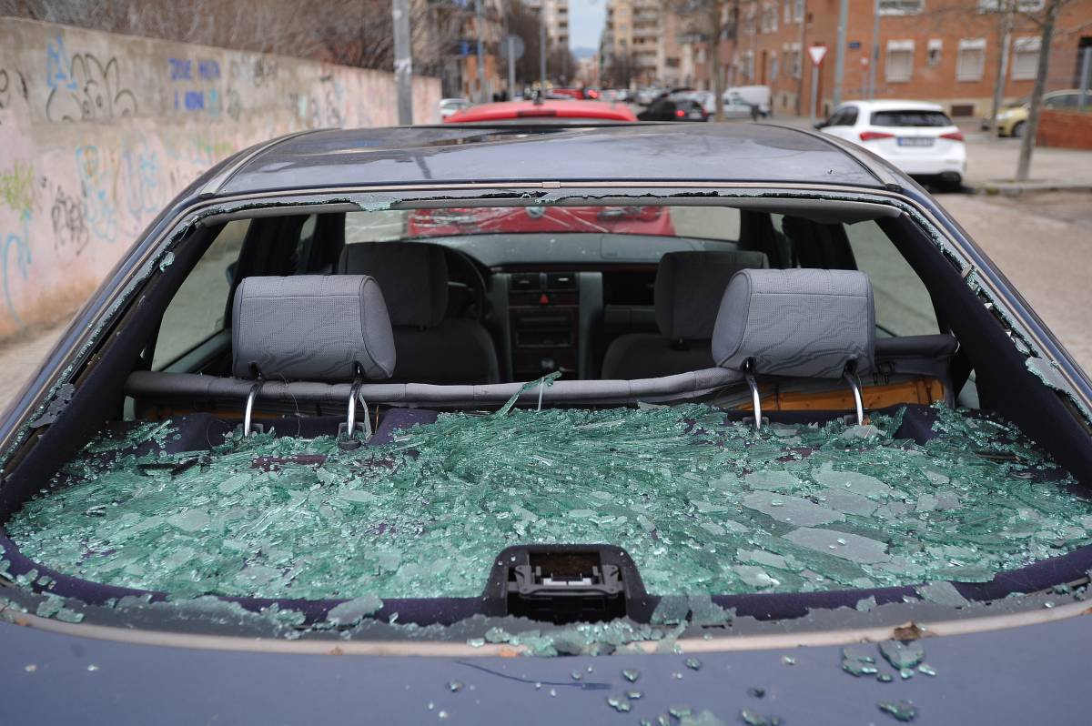 El Partit Popular demana millorar la gestió dels vehicles abandonats 