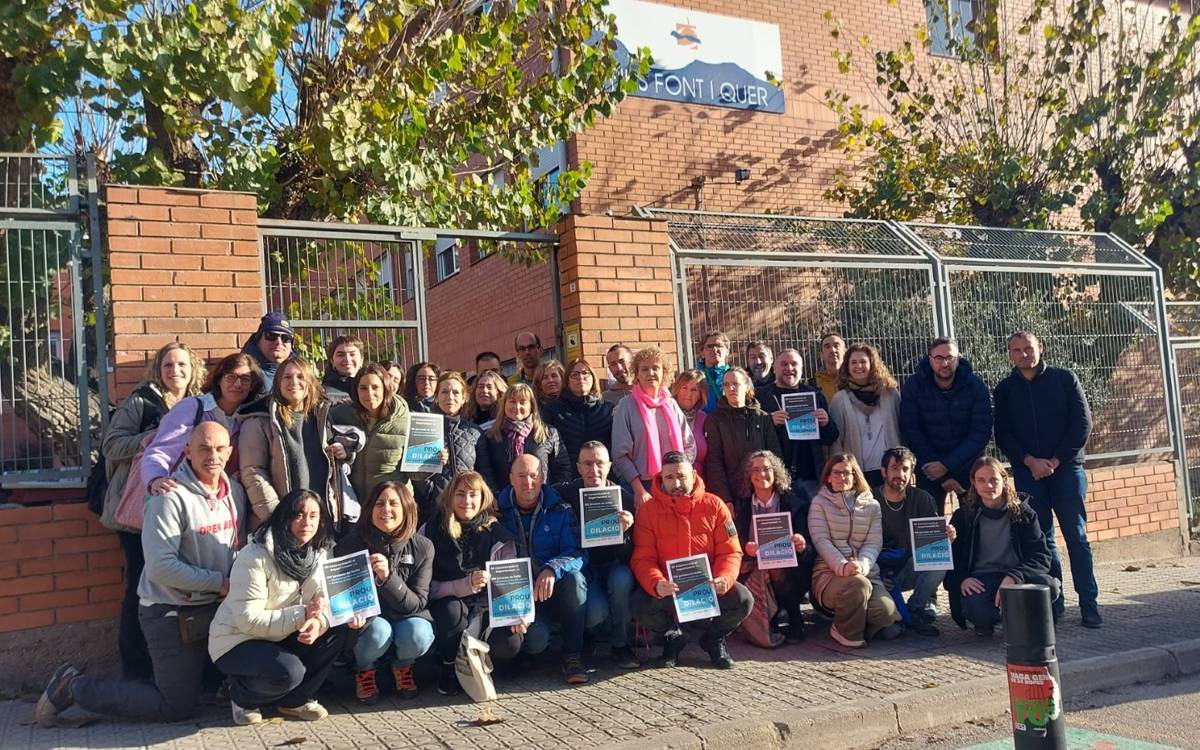 Docents i PAE mantenen les mobilitzacions per la pèrdua de drets i el desgast del sector educatiu