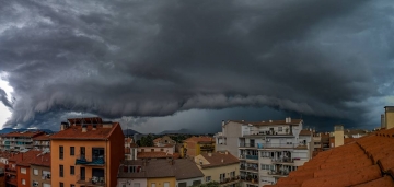 La petita zona de Catalunya on plou més a l'estiu