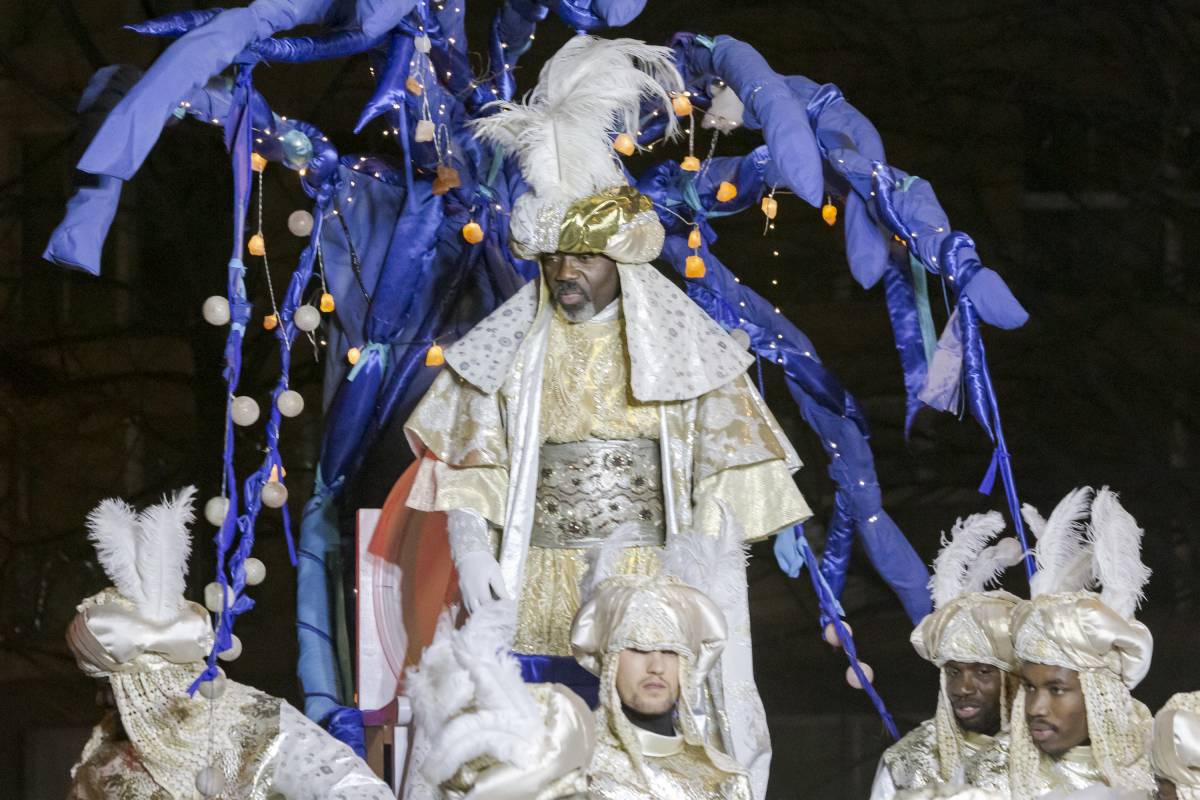 Novetats per la cavalcada de Reis 2026: el rei Baltasar estrena carrossa i patges carboners