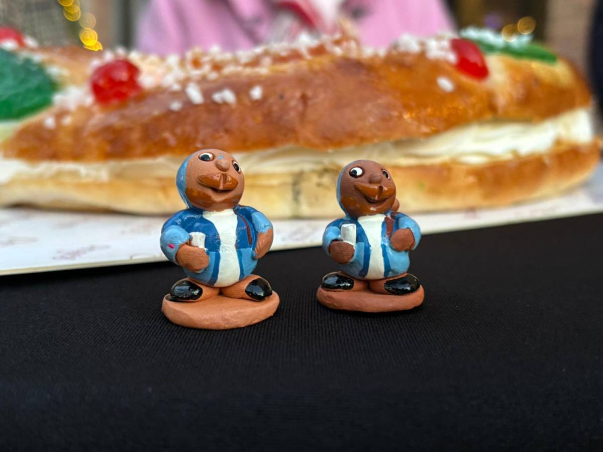 Nova figura del Xiu-Xiu als tortells de Reis - J.M Nova figura del Xiu-Xiu als tortells de Reis