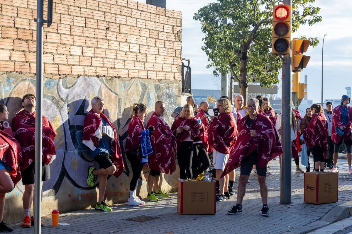 Intervenció dels bombers en un gimnàs de Sabadell - Juanma Peláez Intervenció dels bombers en un gimnàs de Sabadell