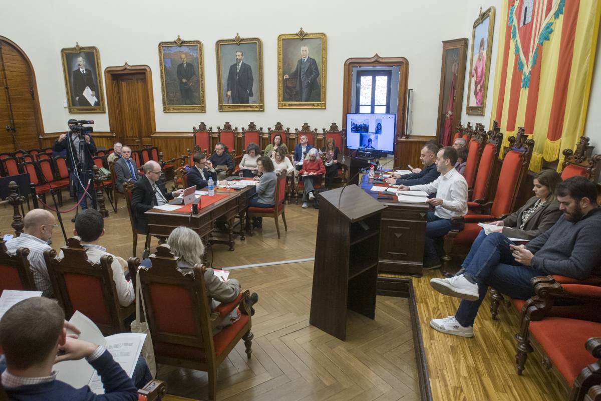 Terrassa manté la bonificació del 20% als busos i actualitza els preus dels pàrquings públics