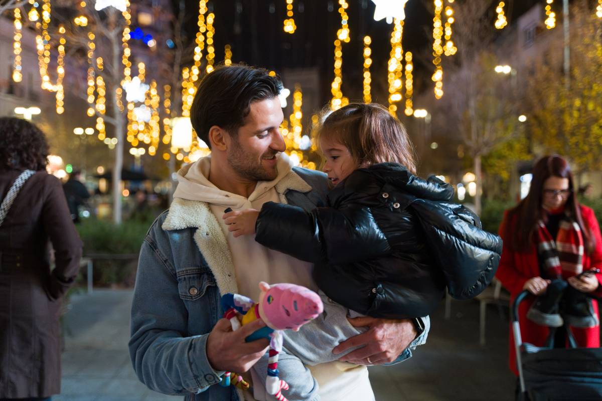 La Sofia és la filla gran de l`Arthur i la Roberta, fa un mes va néixer el Daniel