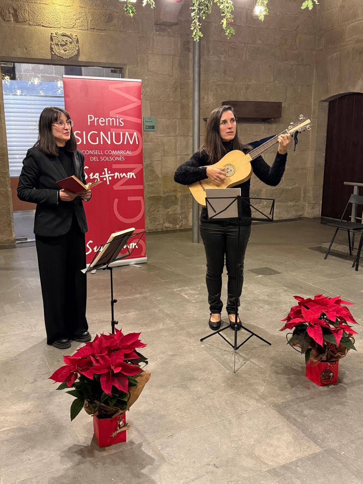 Actuació musical a càrrec de Montserrat Isanta i Belisana Ruiz - Consell comarcal 