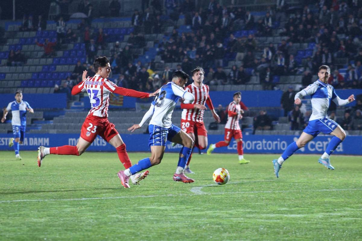 Priego, en una acció del duel - Victor Castillo Priego, en una acció del duel