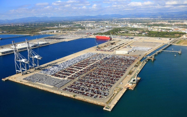 El Port de Tarragona fa un pas endavant amb la nova terminal de contenidors del Moll d'Andalusia