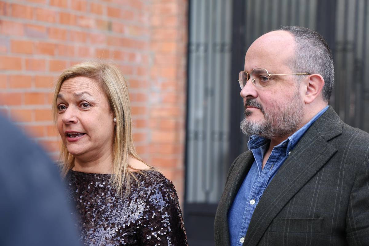 Cuca Santos i Alejandro Fernández - VÍCTOR CASTILLO