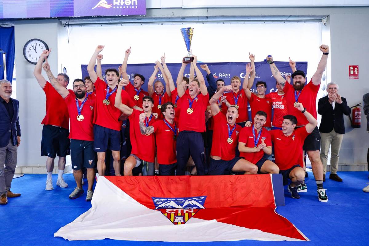L'equip masculí del CN Terrassa, campió de la Copa d'Espanya de clubs de natació
