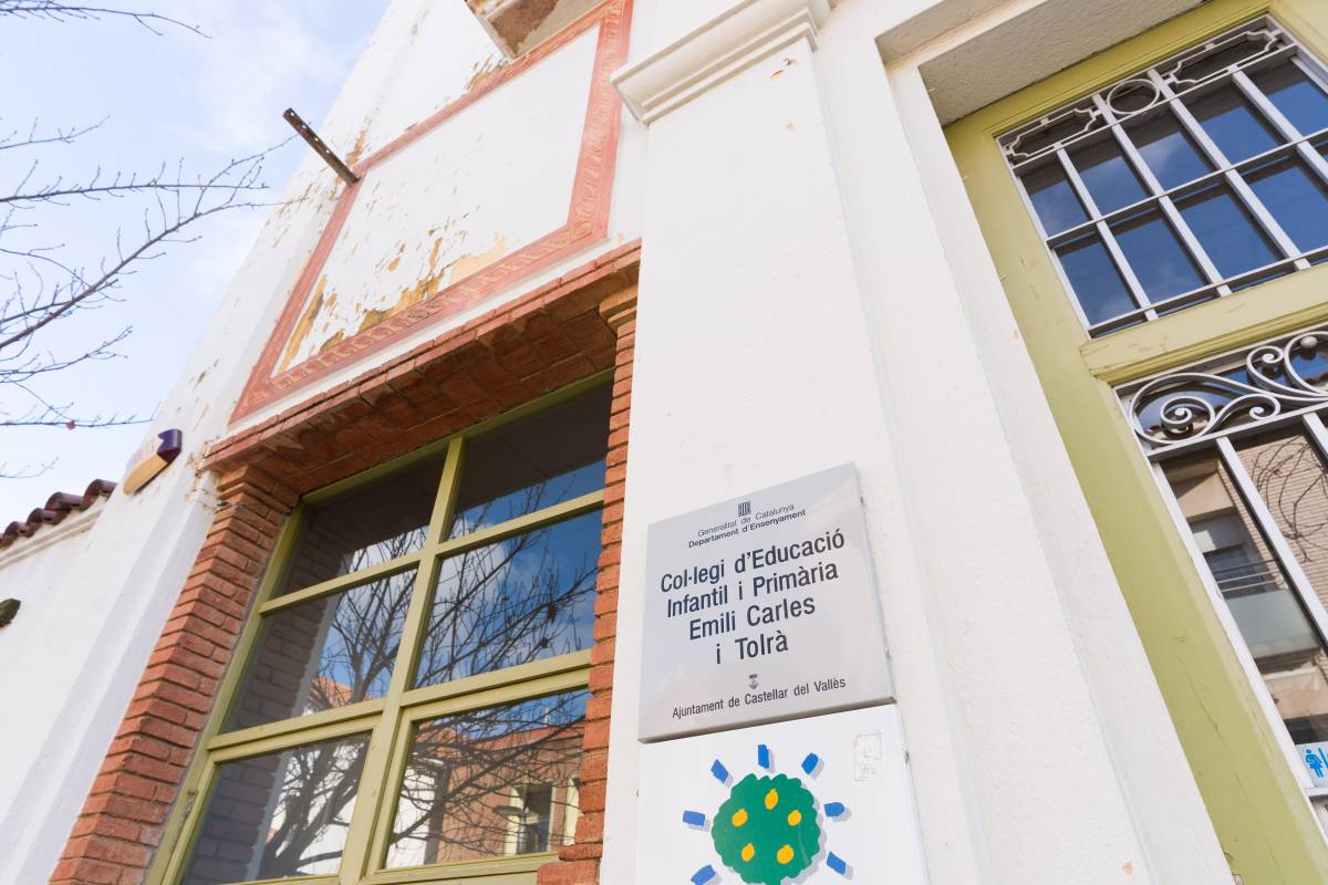 L`Escola Emili Carles-Tolrà de Castellar - David Chao L`Escola Emili Carles-Tolrà de Castellar