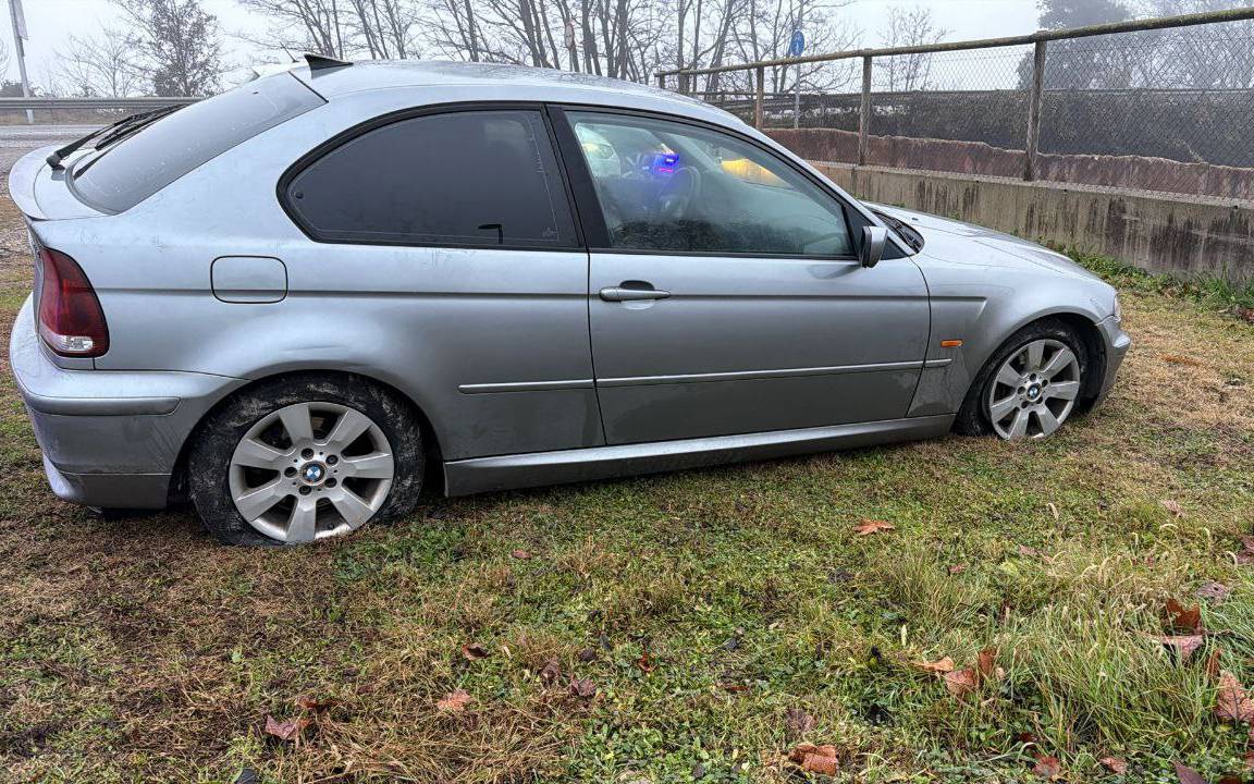 Enxampen a Gurb un conductor que estava sota els efectes de l'alcohol i circulava amb les rodes punxades