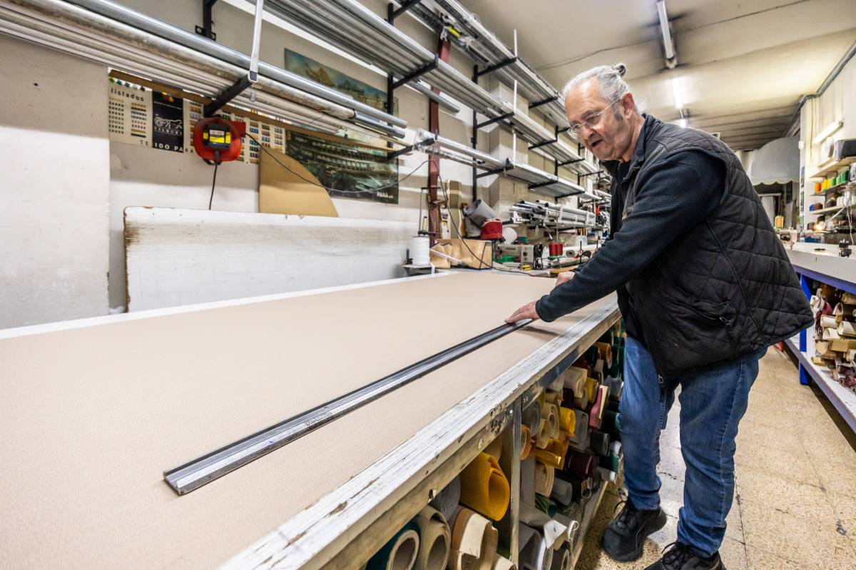 Josep Lluís Gávila, al seu taller - Juanma Peláez