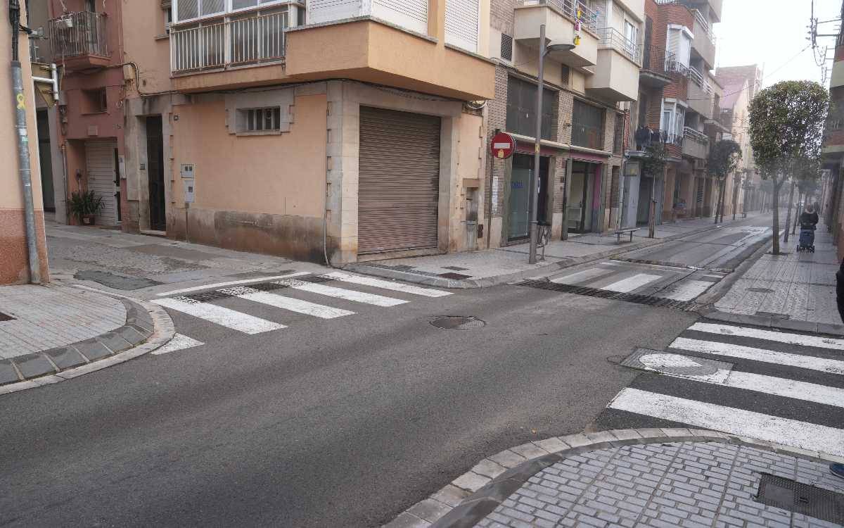 Comencen les esperades obres de millora de l'accessibilitat carrer Lluís Carulla de l’Espluga de Francolí