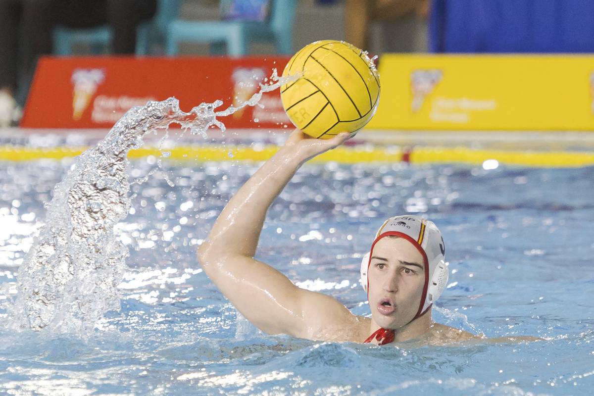 Álvaro Granados recull a casa el trofeu com a millor jugador del món 2025