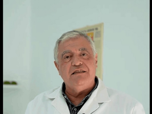 Miguel Saldaña, cirurgià: «Només hi ha tres operacions que no deixen cicatriu»