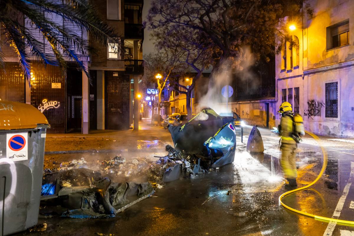 Intervenció dels Bombers de la Generalitat a Sabadell