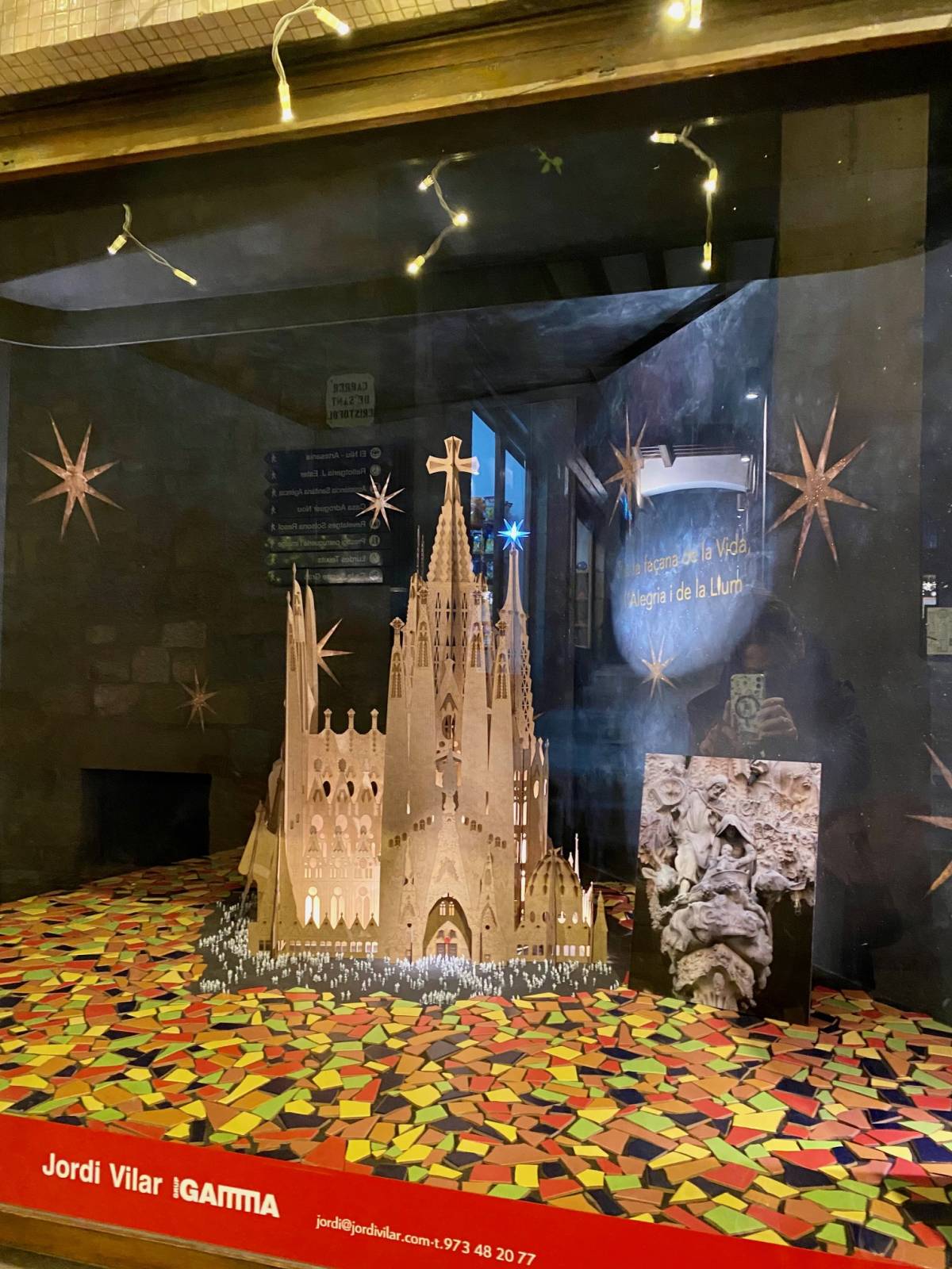 El segon premi, de 200 euros, ha estat per a l'establiment de materials per a la construcció Jordi Vilar - 