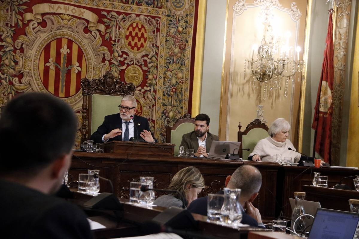 L'oposició tomba els pressupostos de Larrosa, que se sotmetrà a una moció de confiança