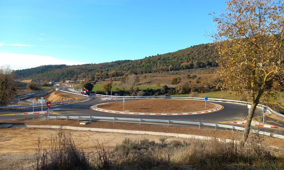  Avancen les obres d’eixamplament i millora de la carretera en execució entre Navès i l’Espunyola