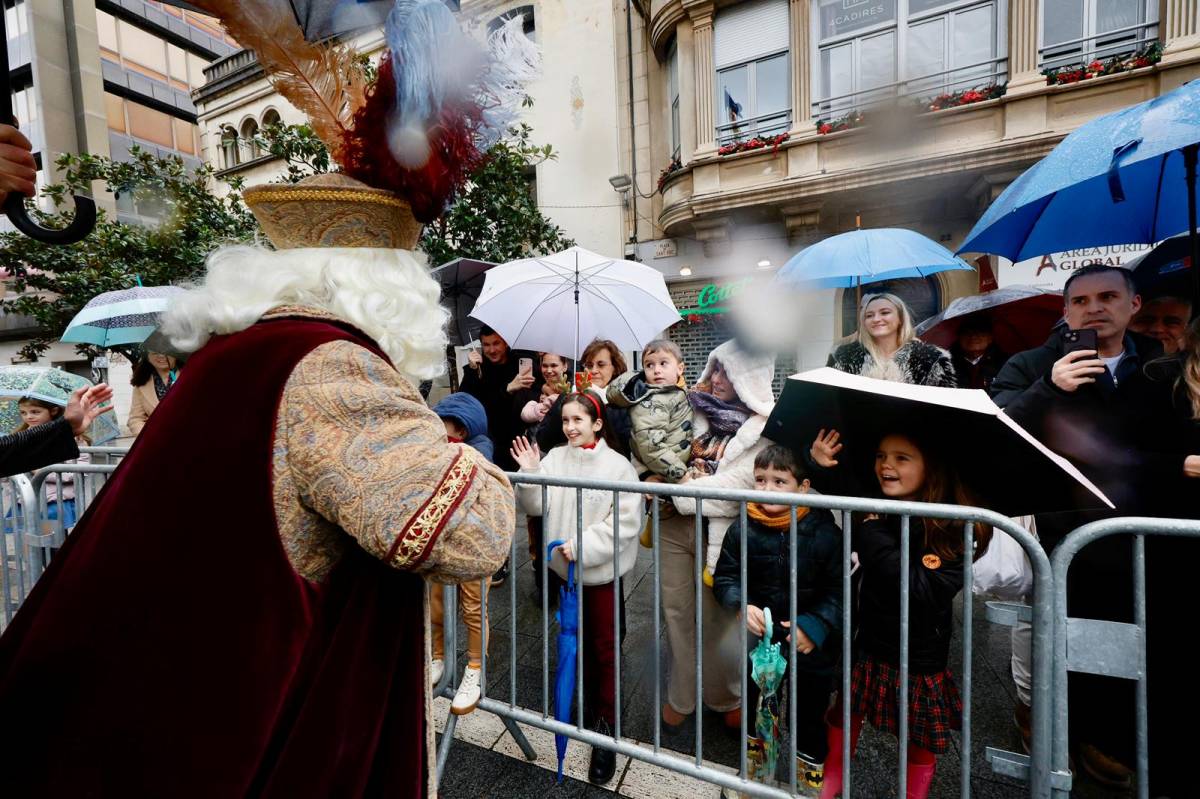 L'Ambaixador Reial arriba a Sabadell - Juanma Peláez